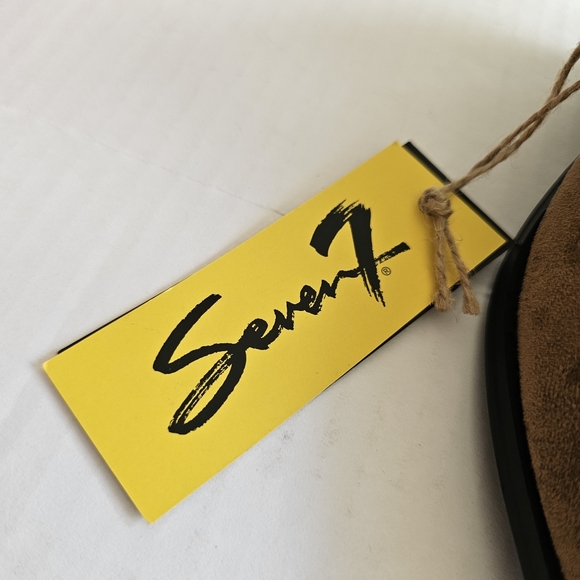 Seven7 Dallas ankle boots size 6 faux suede stud detail buckle western NWT - Picture 15 of 15